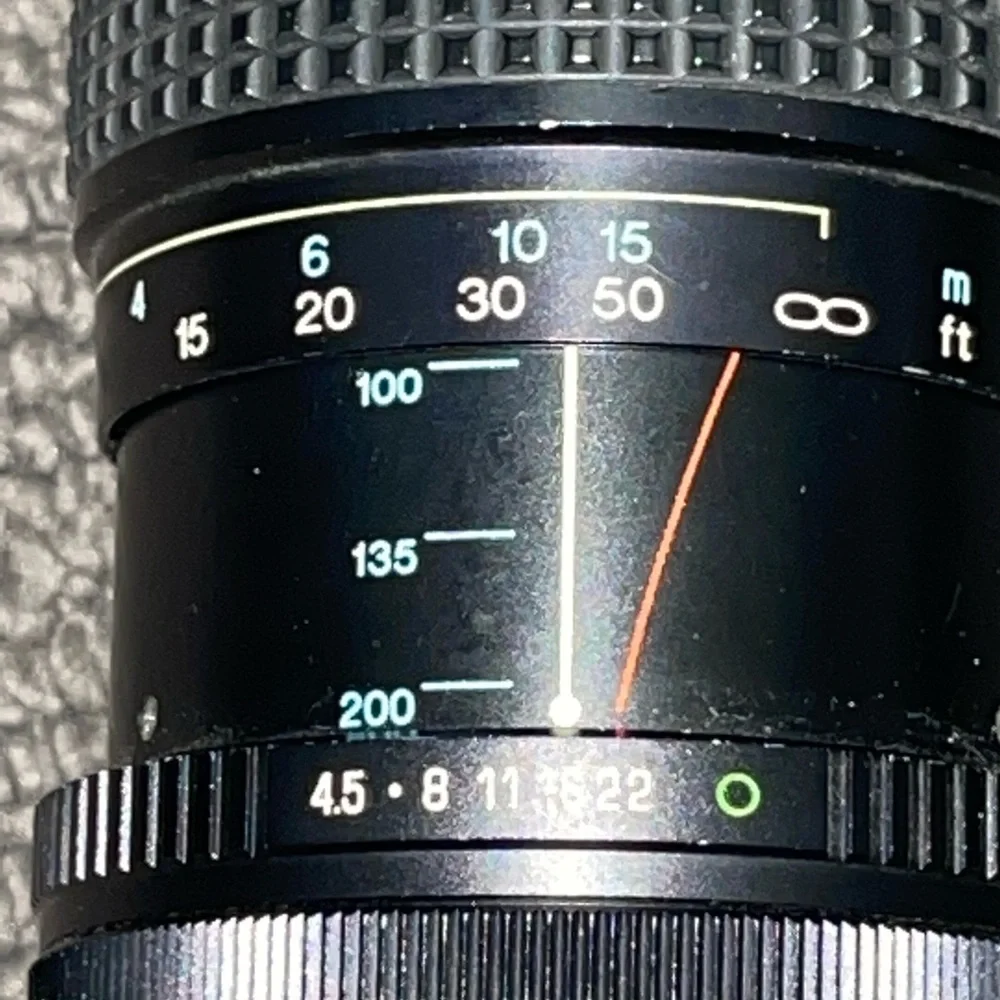 Tokina RMC 80-200mm 1:4 Camera Lens